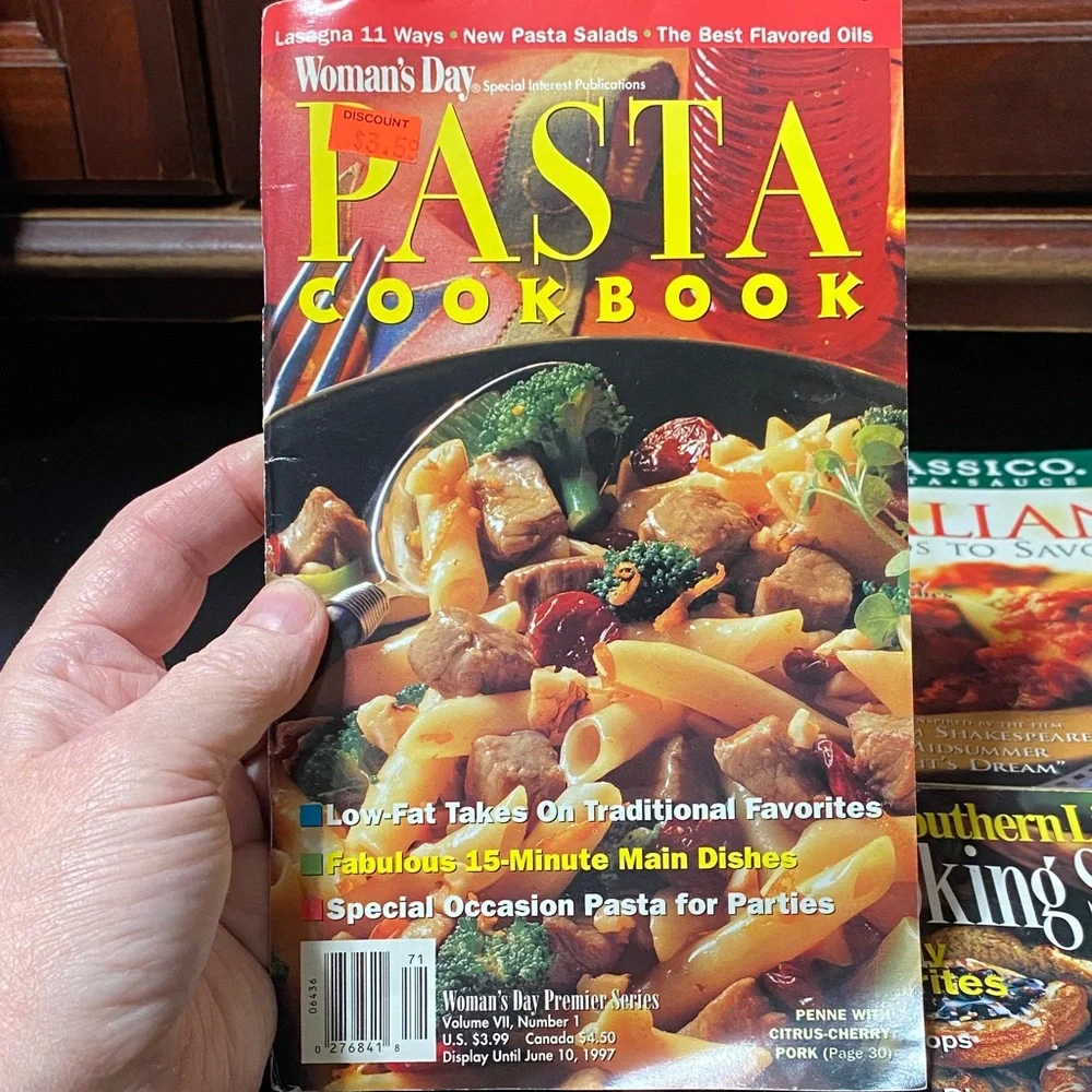 Set of Four vintage Pizza Pasta  Italian and Southern Cookbook recipe Magazines